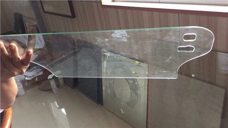 CNC GLASS WORKING CENTER MACHINE